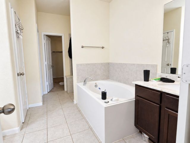 1927 Banna Drive, Houston, TX 77090