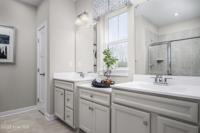 4024 Farmfield Drive, Leland, NC 28451