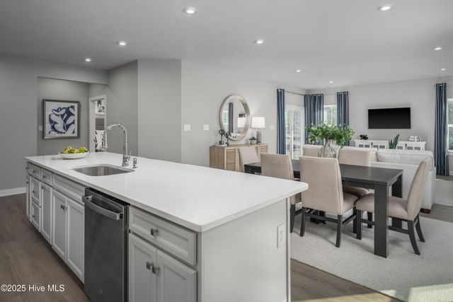 4024 Farmfield Drive, Leland, NC 28451