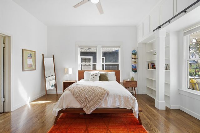 2227 College Avenue, Fort Worth, TX 76110