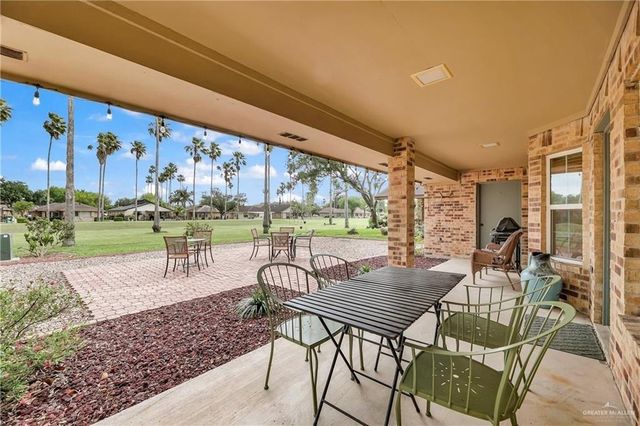 912 Palm Drive, Alamo, TX 78516