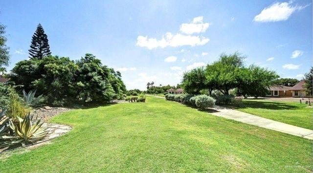 912 Palm Drive, Alamo, TX 78516