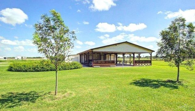 912 Palm Drive, Alamo, TX 78516