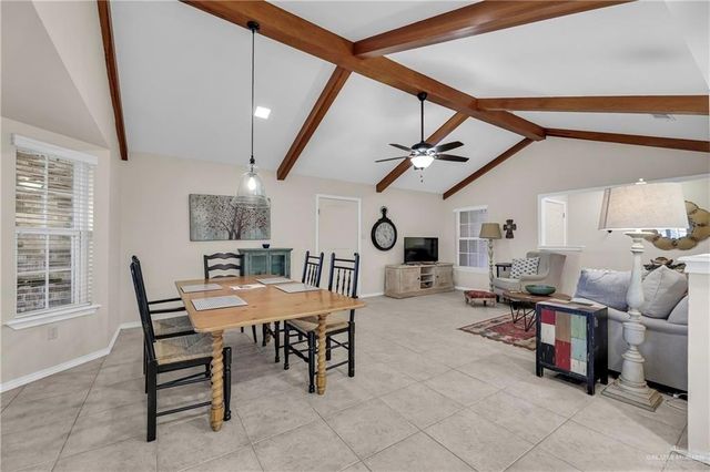 912 Palm Drive, Alamo, TX 78516