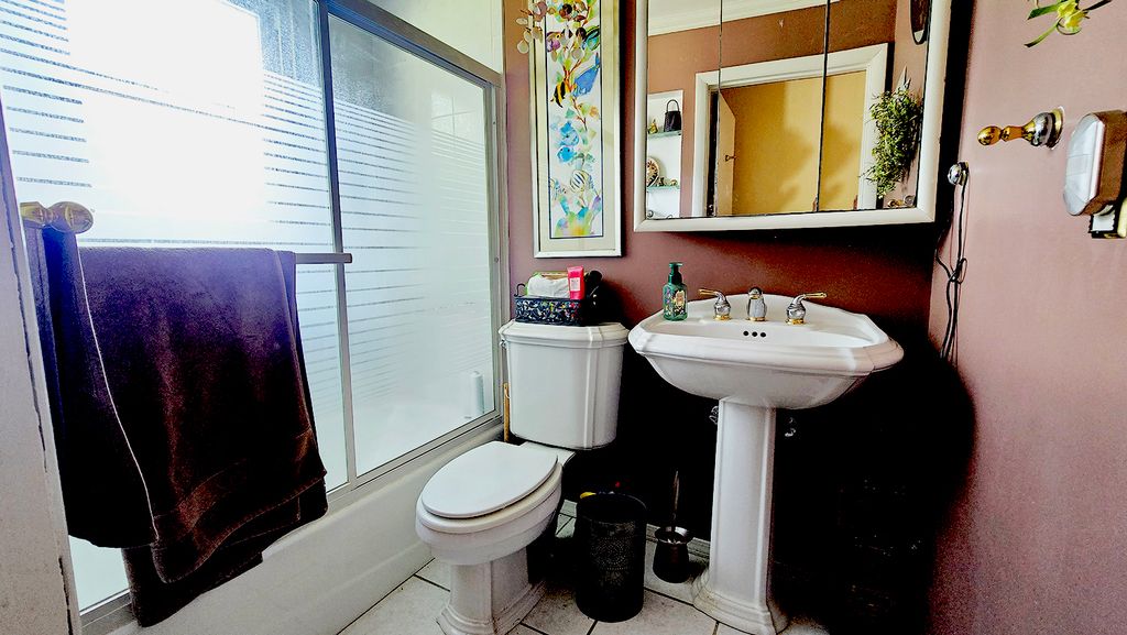 Image 29 of property listing at 18 Bonanza Drive, Centralia, IL 62801