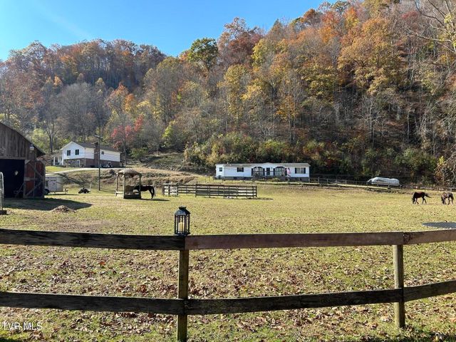 11343 Robinson Hollow Road, Coeburn, VA 24230