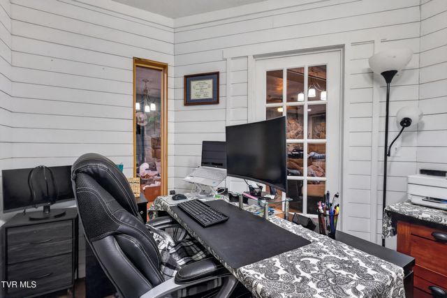 11343 Robinson Hollow Road, Coeburn, VA 24230