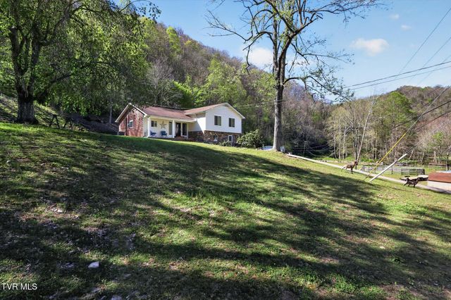 11343 Robinson Hollow Road, Coeburn, VA 24230
