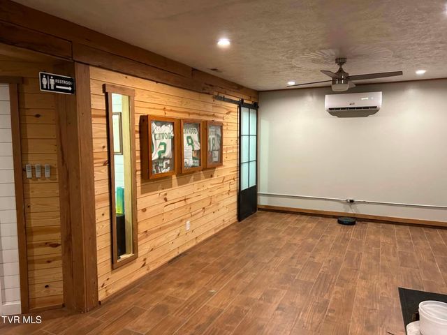 11343 Robinson Hollow Road, Coeburn, VA 24230