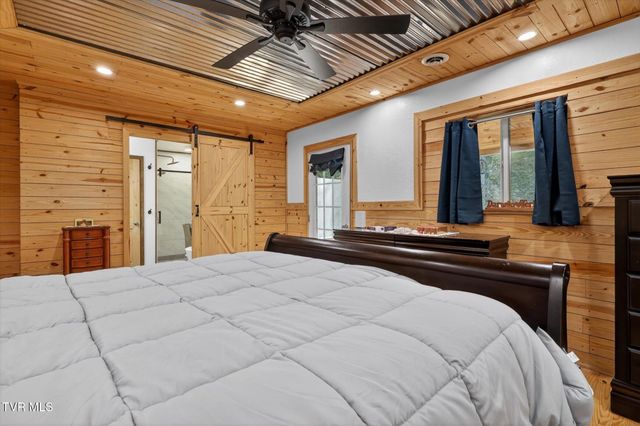 11343 Robinson Hollow Road, Coeburn, VA 24230