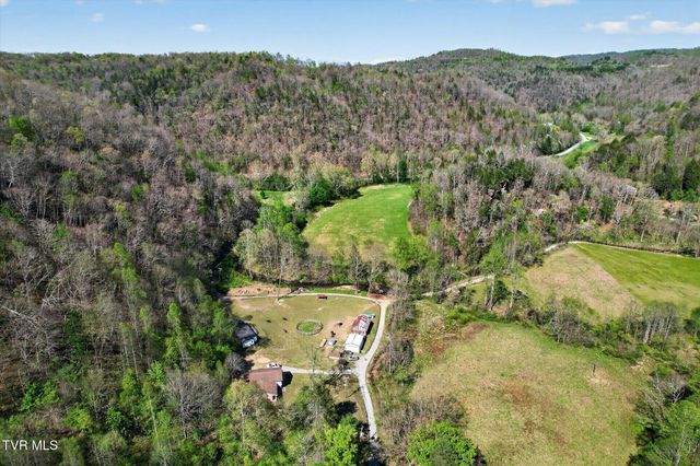 11343 Robinson Hollow Road, Coeburn, VA 24230