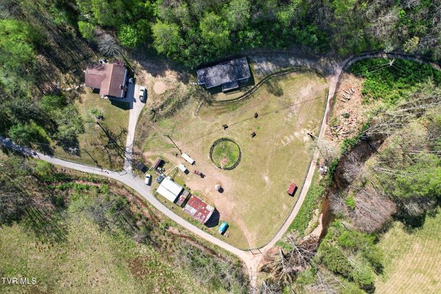 11343 Robinson Hollow Road, Coeburn, VA 24230