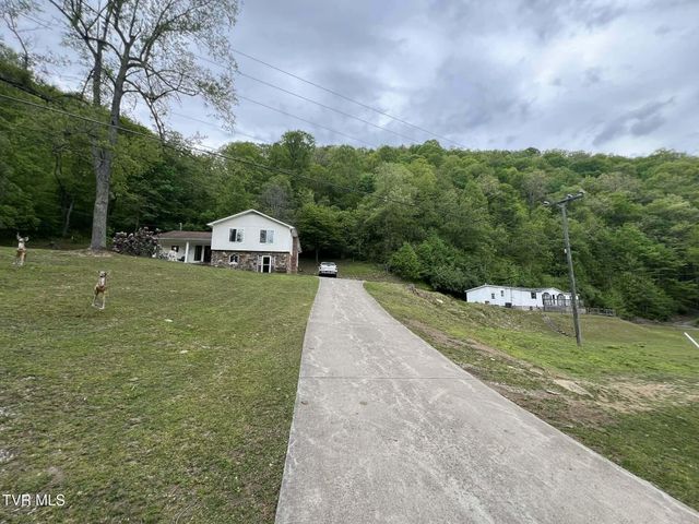 11343 Robinson Hollow Road, Coeburn, VA 24230