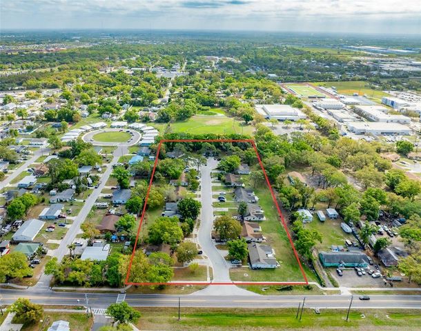 904 33RD AVENUE E, Bradenton, FL 34208