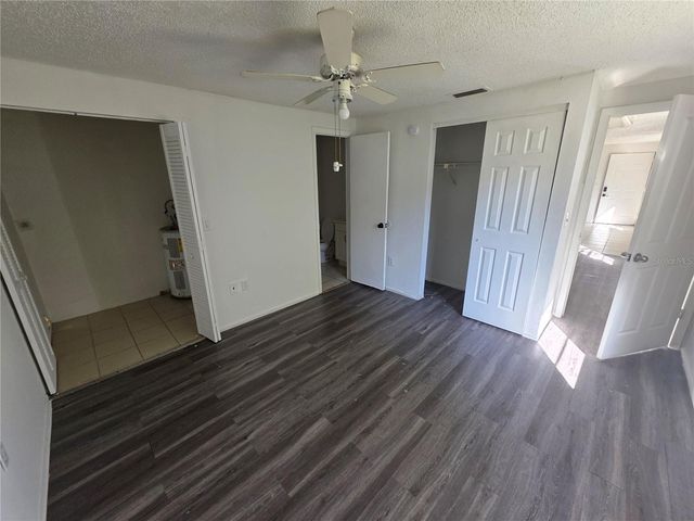 904 33RD AVENUE E, Bradenton, FL 34208