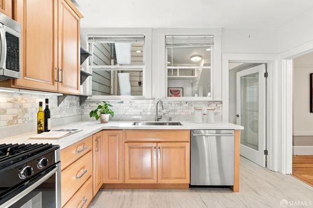 3471 19th Street, San Francisco, CA 94110