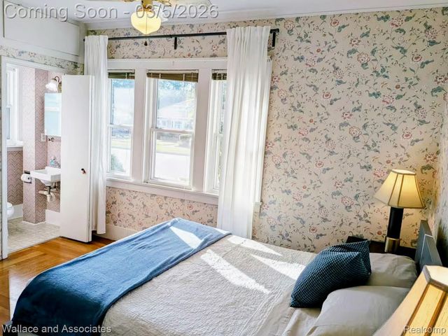 2712 Military Street, Port Huron, MI 48060