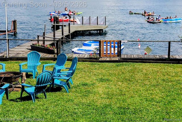 2712 Military Street, Port Huron, MI 48060