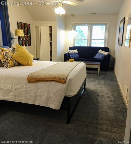 2712 Military Street, Port Huron, MI 48060