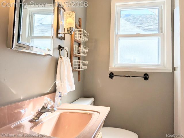 2712 Military Street, Port Huron, MI 48060