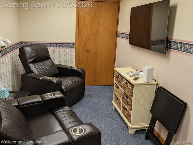 2712 Military Street, Port Huron, MI 48060