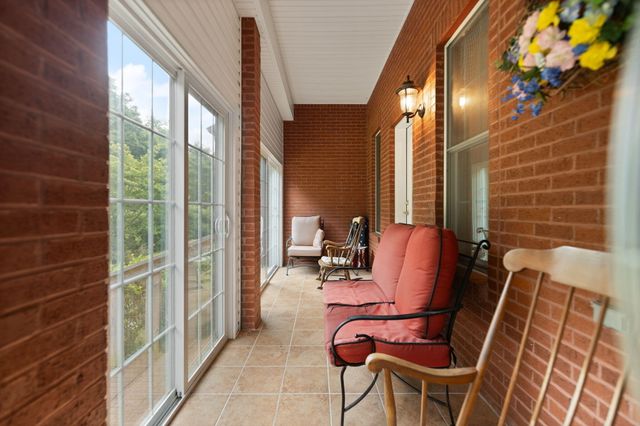 225 Hilltop Road, East Bernstadt, KY 40729