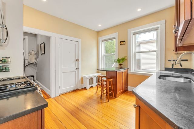 250 Arborway 3, Boston, MA 02130