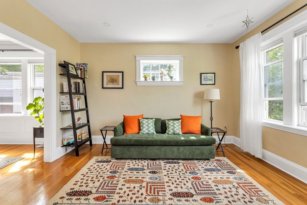 250 Arborway 3, Boston, MA 02130
