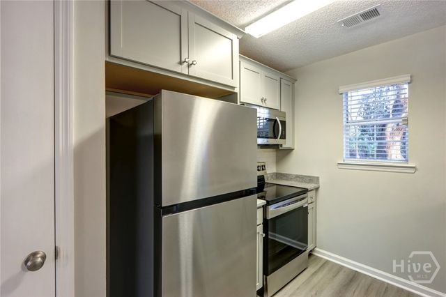 20 Lansing B, Savannah, GA 31406