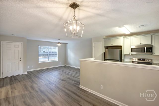 20 Lansing B, Savannah, GA 31406