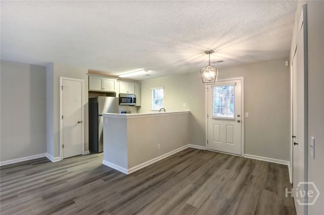 20 Lansing B, Savannah, GA 31406