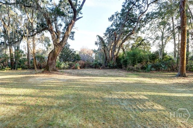 20 Lansing B, Savannah, GA 31406