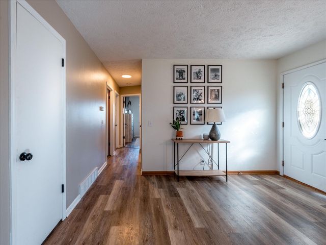 15040 230 Street, Council Bluffs, IA 51503