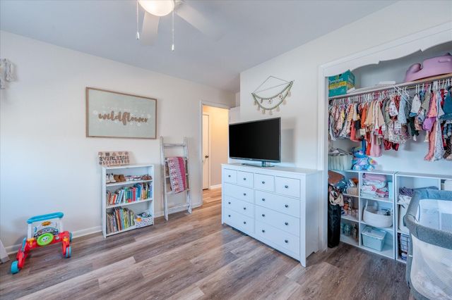 15040 230 Street, Council Bluffs, IA 51503