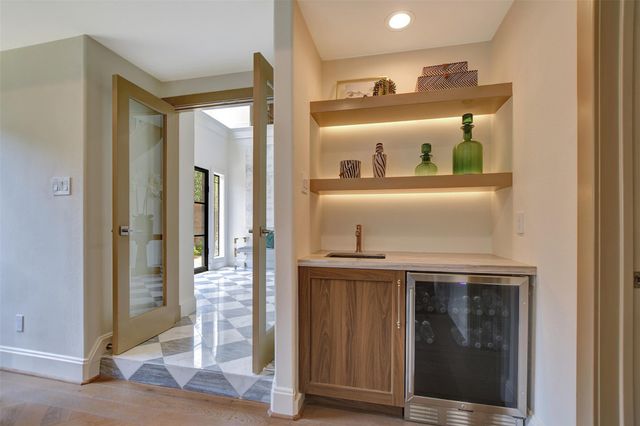 2817 Newman Street, Houston, TX 77098