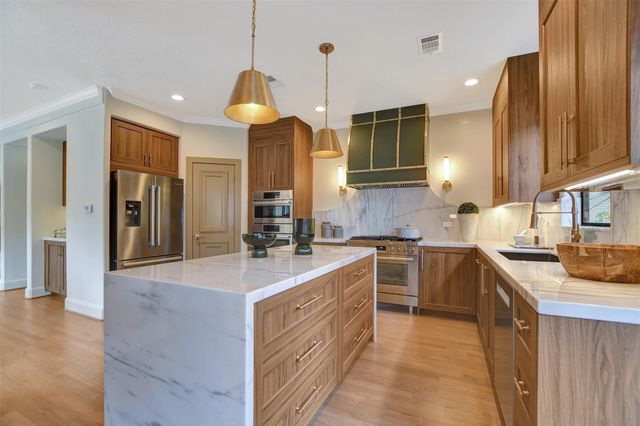 2817 Newman Street, Houston, TX 77098