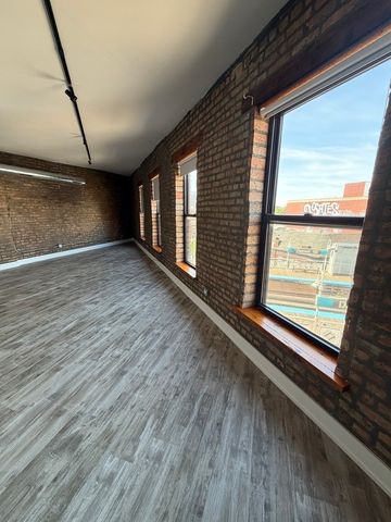 1572 N Milwaukee Avenue K, Chicago, IL 60622