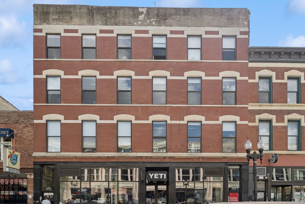 1572 N Milwaukee Avenue K, Chicago, IL 60622