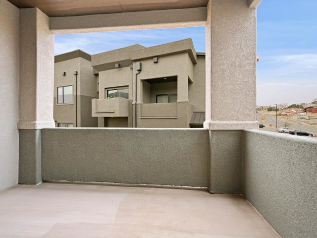 392 W Ridges Boulevard, Grand Junction, CO 81507
