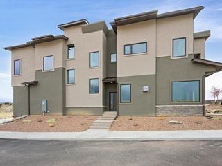 392 W Ridges Boulevard, Grand Junction, CO 81507