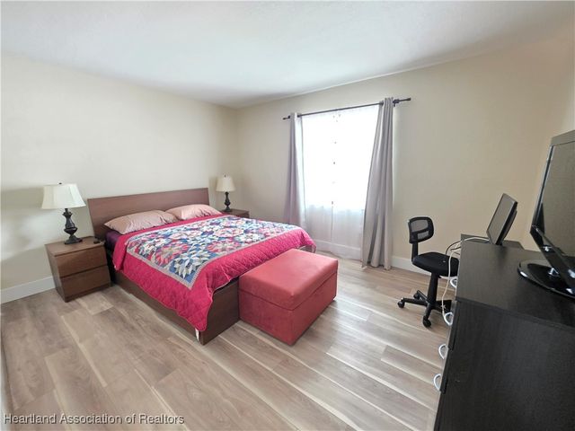 7 A Miracle Avenue, Avon Park, FL 33825