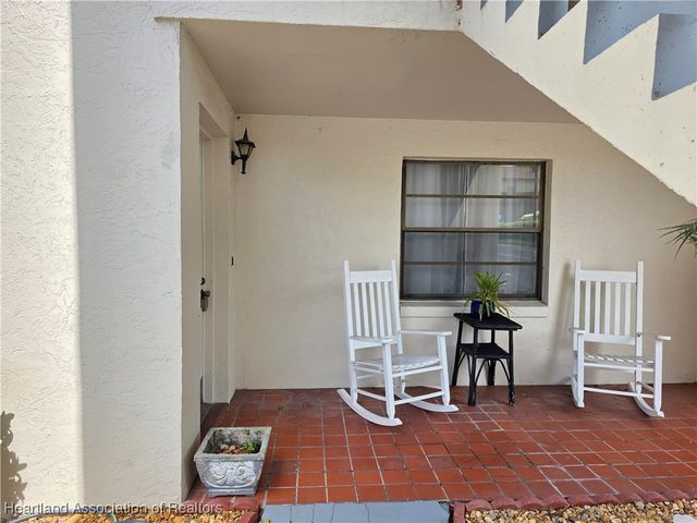 7 A Miracle Avenue, Avon Park, FL 33825