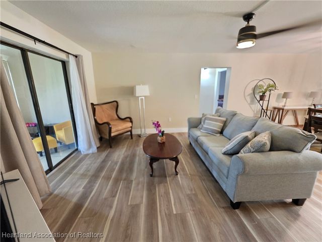 7 A Miracle Avenue, Avon Park, FL 33825