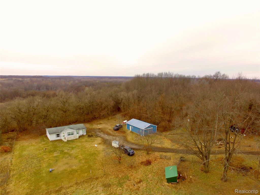 2298 N Wilmoth Highway, Raisin Township, MI 49221