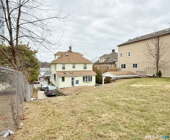 23 Houston Terrace, Stamford, CT 06902