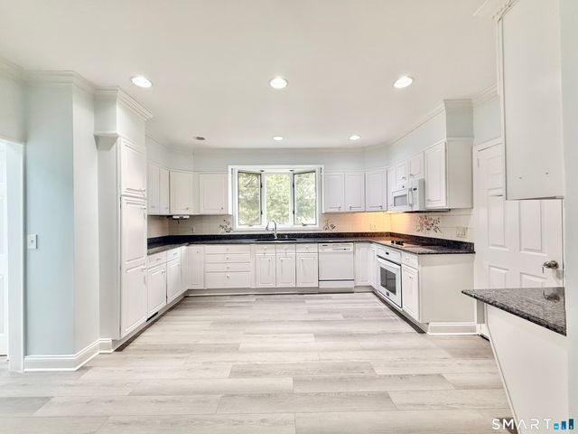 23 Houston Terrace, Stamford, CT 06902