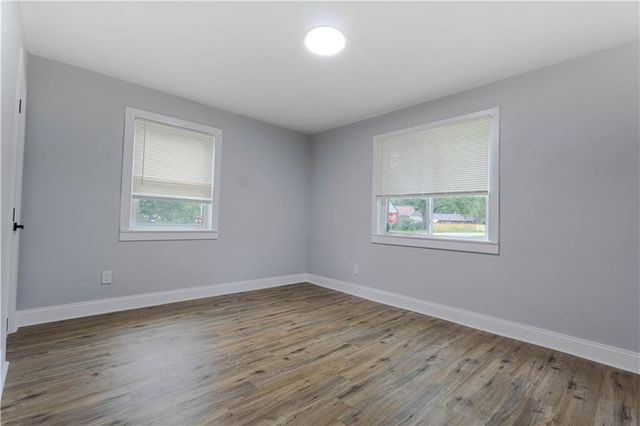 2145 S 47th Terrace, Kansas City, KS 66106