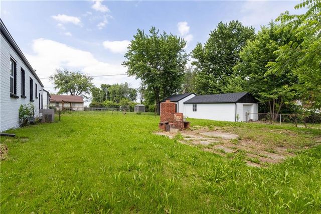 2145 S 47th Terrace, Kansas City, KS 66106