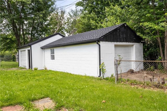 2145 S 47th Terrace, Kansas City, KS 66106