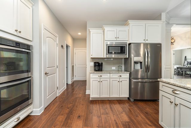 9222 Holstein Dr, Nolensville, TN 37135